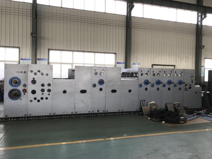 Volledig Automatische Diecutter van Slotter van de 4 Kleurenprinter Omslag Gealigneerde Gluer/Casemaker