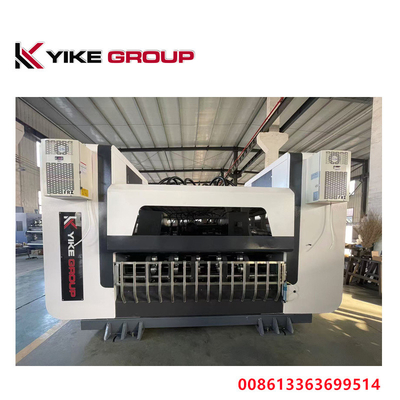 Snelheid 200m/min 2500MM YIKE GROUP BNC Type Auto Type Thin Blade Slitter Scorer online voor golfkartonproductielijn